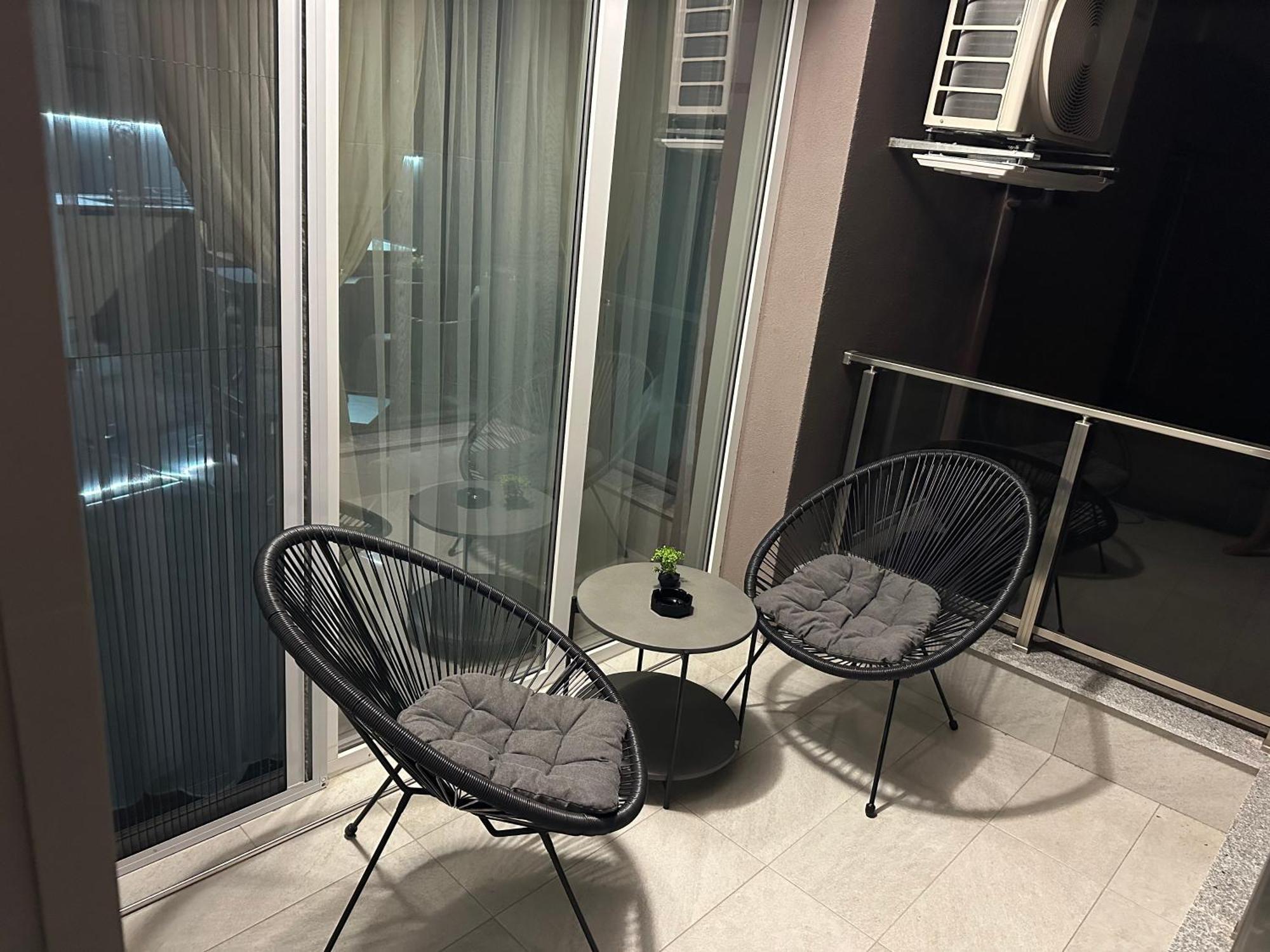 Ka Apartment Luxury 1 Kazanlŭk Eksteriør bilde
